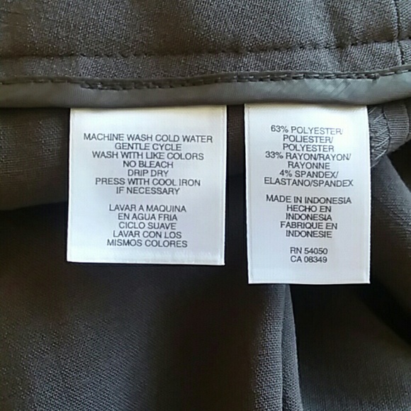 NWT, Jones Wear Dress Pants - Picture 5 of 5